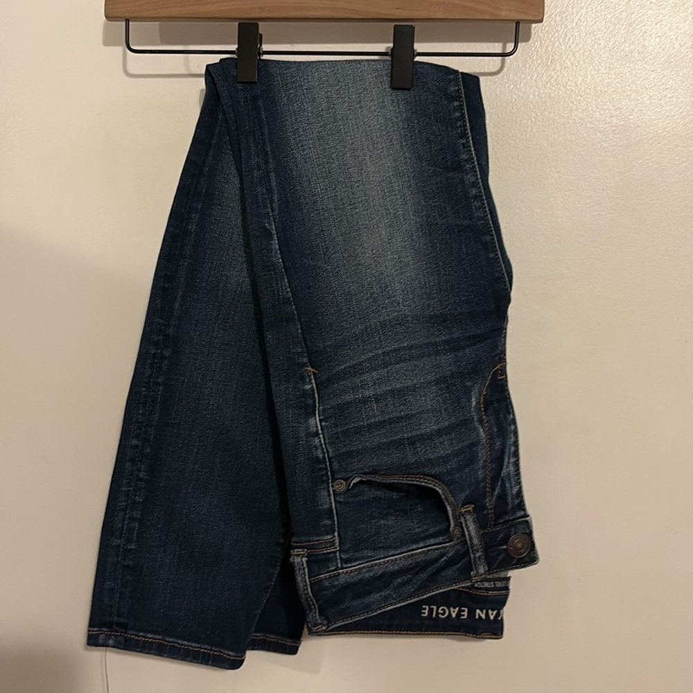 American Eagle Outfitters Dark Blue Skinny Jeans size 6 straight legged - Picture 7 of 11